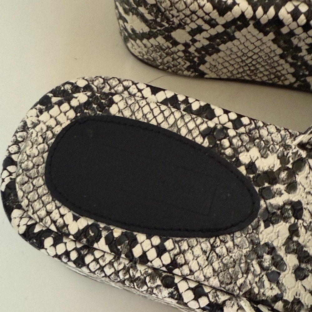 Topshop Women's Black White Snake Print Platform Slip on Sandals Size 36 - Picture 2 of 13